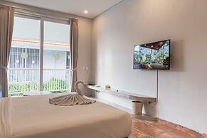 Malam Hari ApartHotel