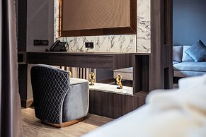 The One Smart Living & Safety