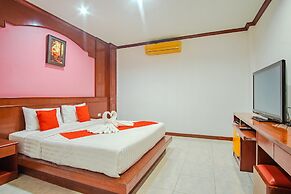 Art Mansion Patong Hotel