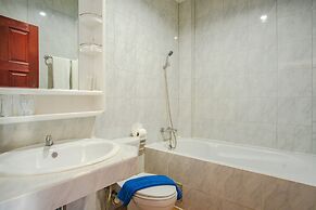 Art Mansion Patong Hotel