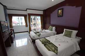 Art Mansion Patong Hotel