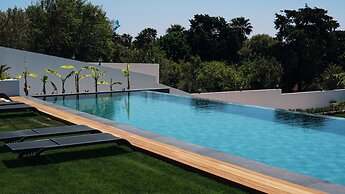 Kadagan Suites Ayasaranda