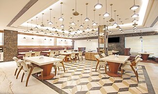 Treebo Premium Arista