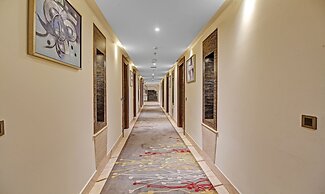 Treebo Premium Arista