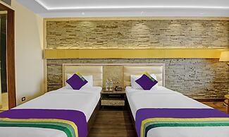 Treebo Premium Arista