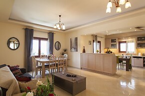 Countryside Cretan Villa