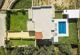 Countryside Cretan Villa