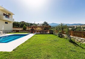 Countryside Cretan Villa