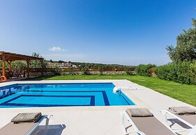Countryside Cretan Villa