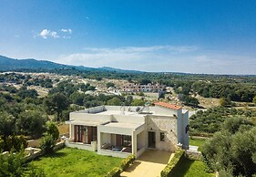 Countryside Cretan Villa