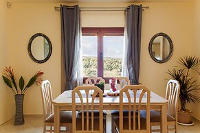 Countryside Cretan Villa