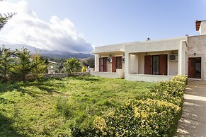 Countryside Cretan Villa