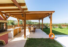 Countryside Cretan Villa