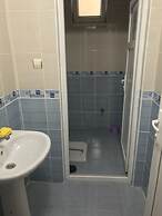 Karabina Green Apart