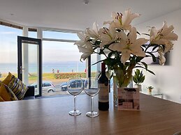 Eden Escapes Serviced Apartments