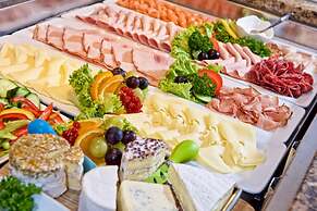 Park Hotel Laim Serviced Apartments