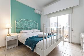 Sea-Esta Seaview Apartment