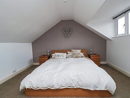 Smoked Kipper Cottage