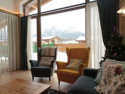 Villa Letizia near Pirin Golf Resort