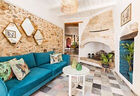 Last Century Residence With Jacuzzi