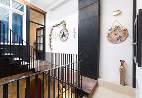 Last Century Residence With Jacuzzi