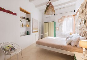 Last Century Residence With Jacuzzi