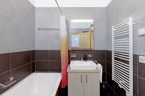 Crystal de Neige Luxury Chalet Spa & Jacuzzi