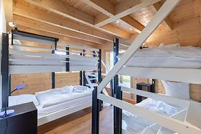 Crystal de Neige Luxury Chalet Spa & Jacuzzi