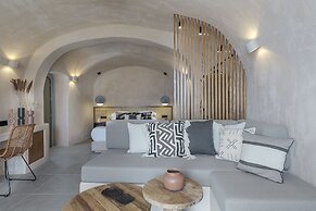 The Exotic Cave Suite