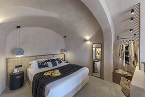 The Exotic Cave Suite