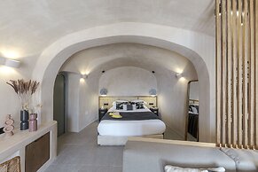 The Exotic Cave Suite