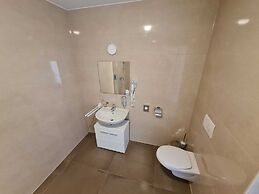 check-inn hotel Offenbach