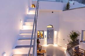 Sunborn Oia Suites