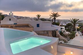 Sunborn Oia Suites