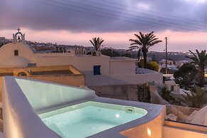 Sunborn Oia Suites
