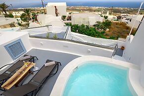 Sunborn Oia Suites
