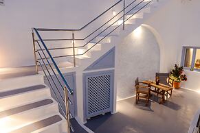 Sunborn Oia Suites