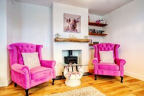 Norfolk Holiday Cottage 4-bed Luxury Dog Friendly