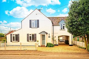 Norfolk Holiday Cottage 4-bed Luxury Dog Friendly