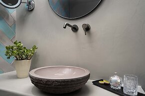 THOUSAND STARS SUITES & ROOMS