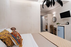 THOUSAND STARS SUITES & ROOMS