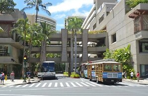 Private Waikiki Condos with Corp Rental Car Discount and free Tour Gui