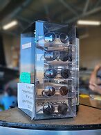 Private Waikiki Condos with Corp Rental Car Discount and free Tour Gui