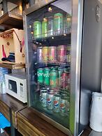 Private Waikiki Condos with Corp Rental Car Discount and free Tour Gui