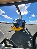 Private Waikiki Condos with Corp Rental Car Discount and free Tour Gui