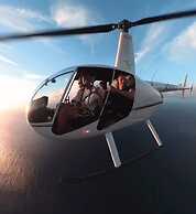 Private Waikiki Condos with Corp Rental Car Discount and free Tour Gui