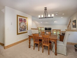 Coldstream Townhome 19