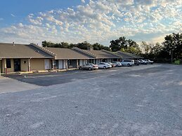 Executive Inn of Purcell