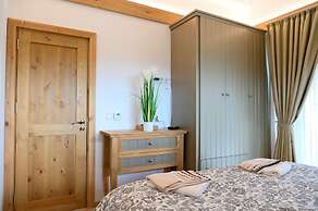 Villa Raphael near Pirin Golf Resort
