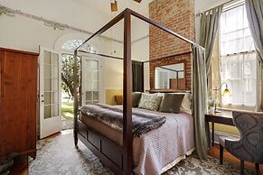 Auld Sweet Olive Bed & Breakfast